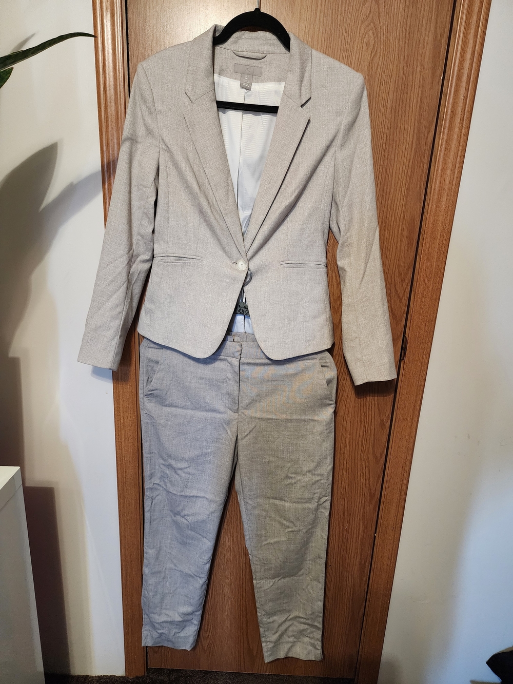 H&M Light Gray Women's Suit Jacket & Trousers